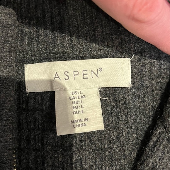 Aspen zippered cardigan - Picture 1 of 3